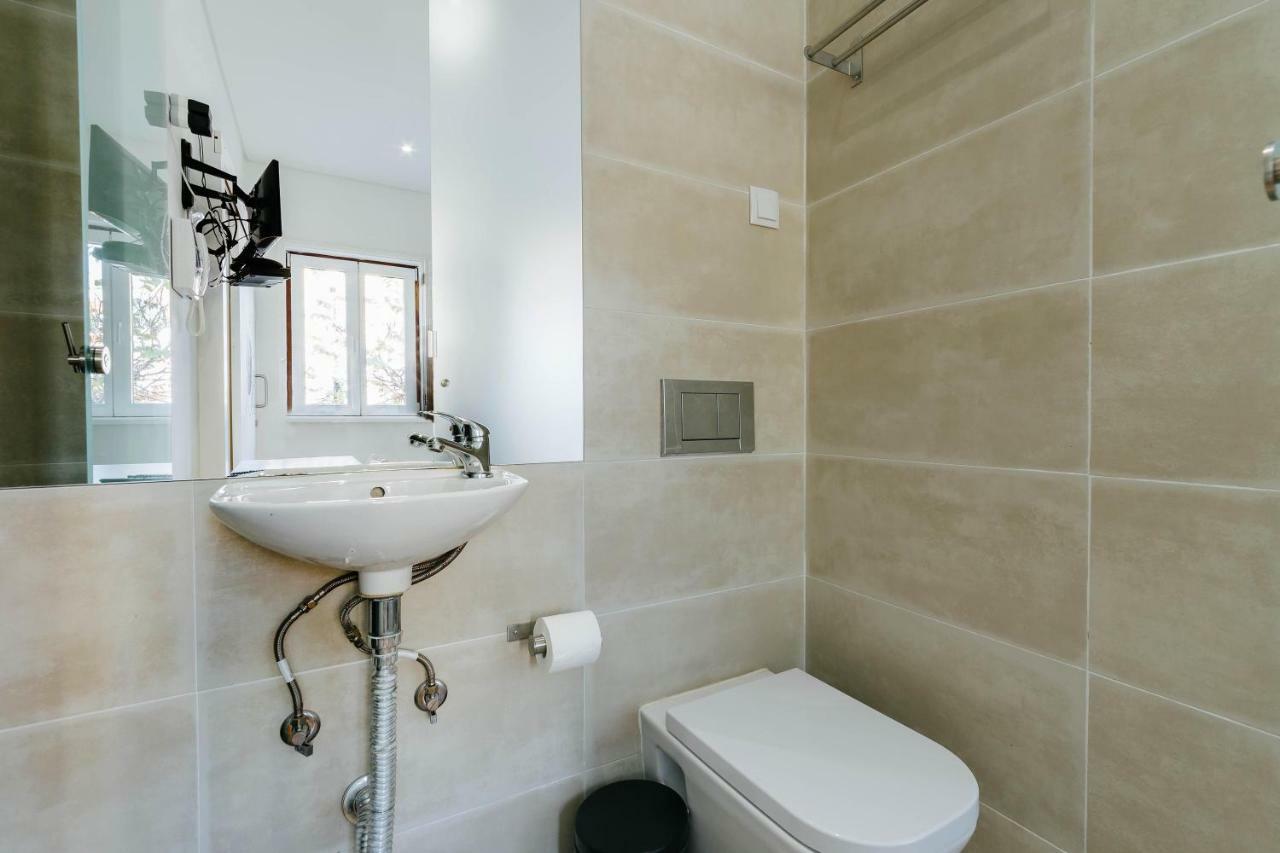 Rent4Rest Lisbon Downtown Tiny Studio Apartments Exterior photo